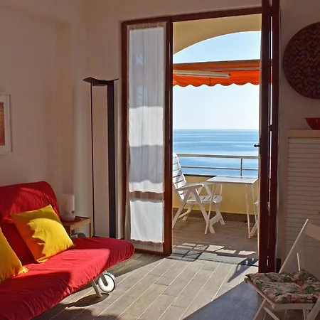 House Esperia By Holiday World Apartman